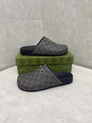 G*u*i slippers(aaa)-426