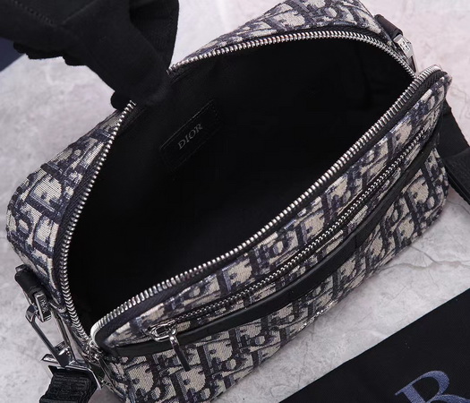 D*or handbags aaa(men)-010