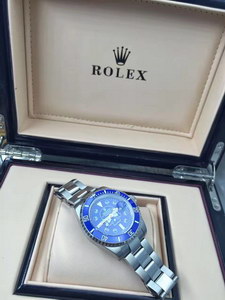 R*l*x watches-003