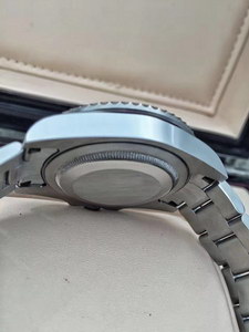 R*l*x watches-004
