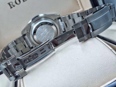 R*l*x watches-001