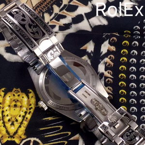 R*l*x watches-031
