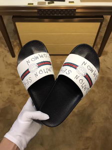 G*u*i slippers(aaa)-212