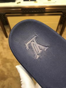 LV Slippers(AAA)-029