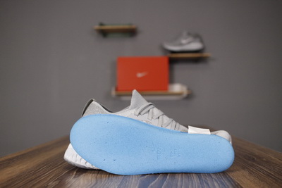 Nike Epic React Flyknit(AAA) Women-002