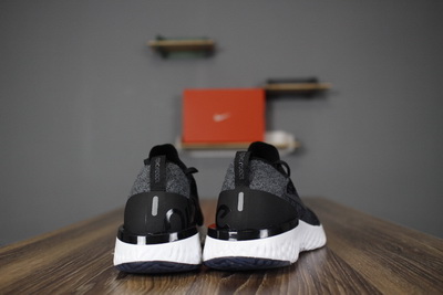 Nike Epic React Flyknit(AAA) Women-001