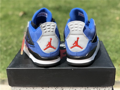 Eminem X Air jordan 4 Encore.