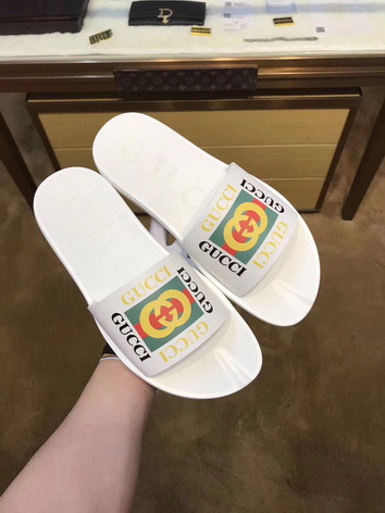 G*u*i slippers(aaa)-232