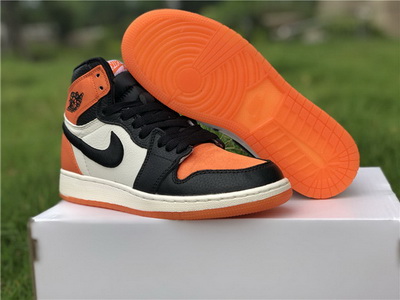 Air Jordan 1 Satin(women)
