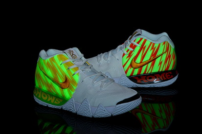 Kyrie 4-072