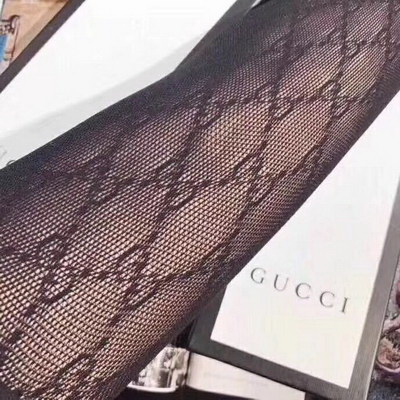 G*u*i tights-001