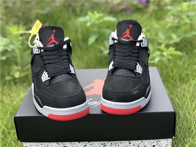 Air Jordan 4 “Bred”