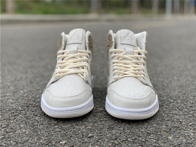 Air Jordan 1 Hi Premium