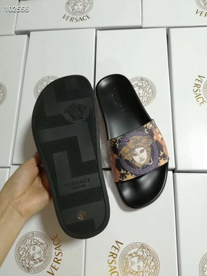 Versace Slippers Women(AAA)-025