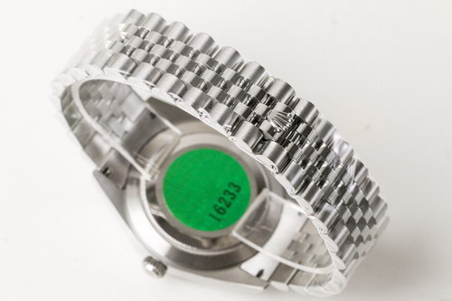 R*l*x watches-099