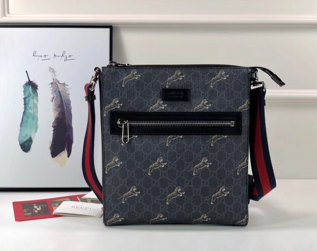 G*u*i handbags aaaa(men)-021