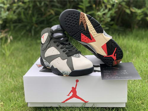 Patta x Air Jordan 7-002