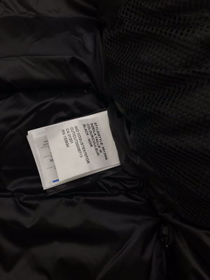 Can*a Go*e coat-143
