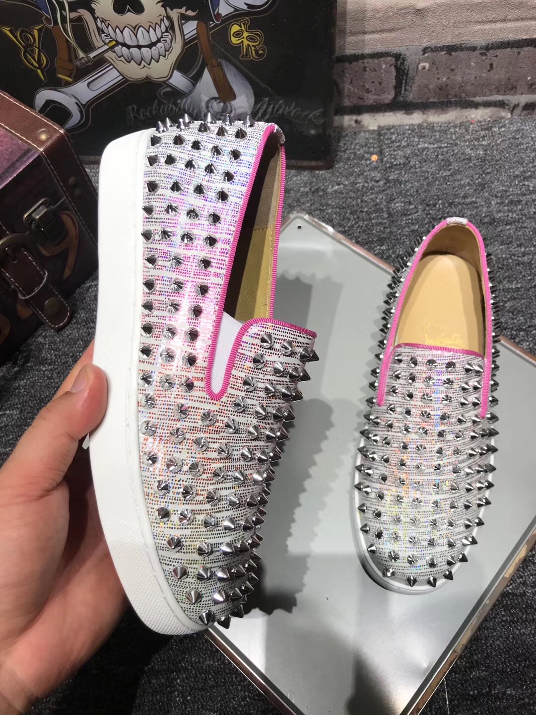 CL Men Shoes-513
