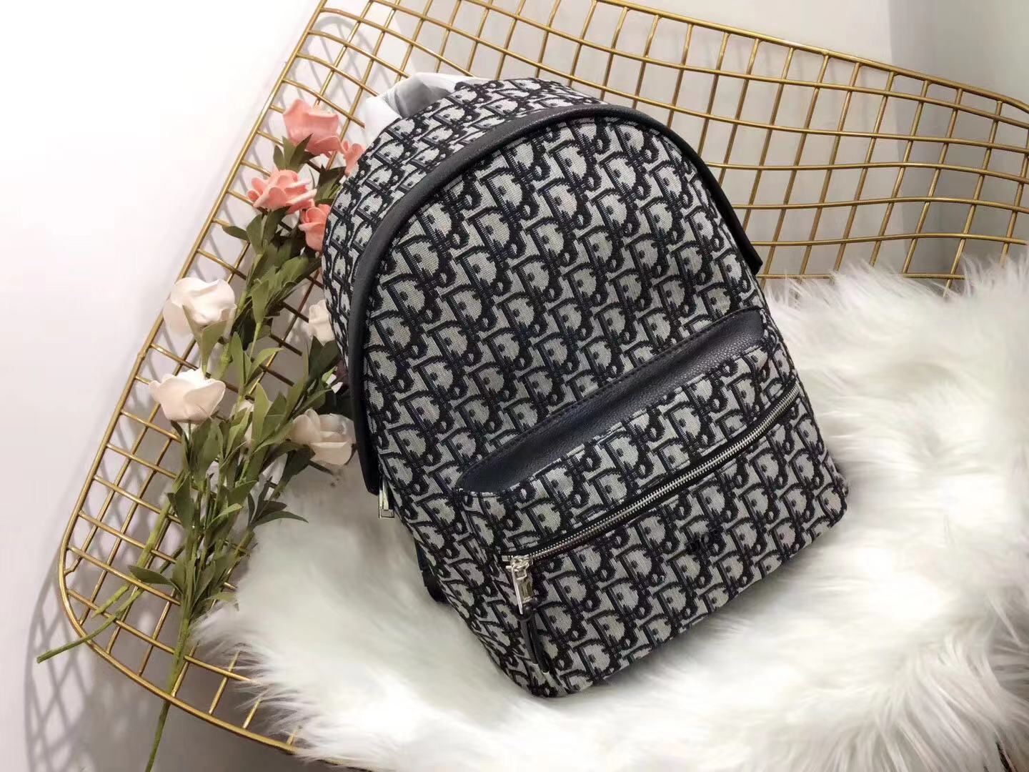 D*or backpack(aaa)-001