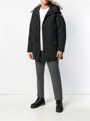 Can*a Go*e coat-13-164