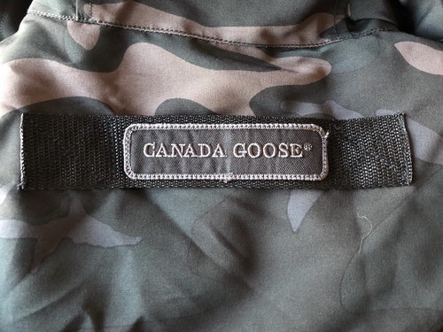 Can*a Go*e coat-13-166