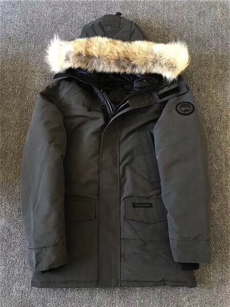 Can*a Go*e coat-13-162
