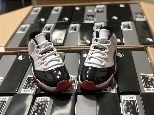 Air Jordan 11 Low “White Bred”
