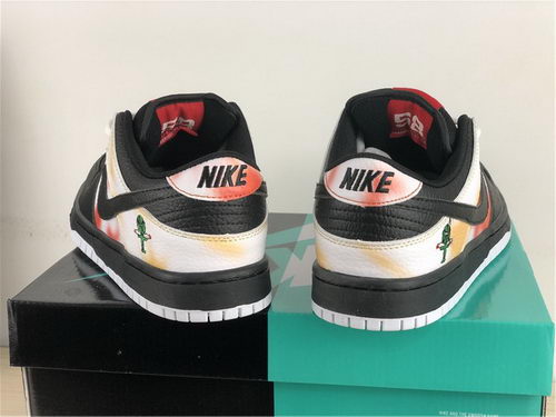 Nike SB Dunk Low Tie-Dye “Raygun”-002