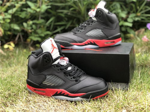 Air Jordan 5 Satin Bred