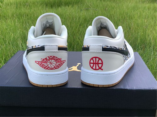 Air Jordan 1 Low-001