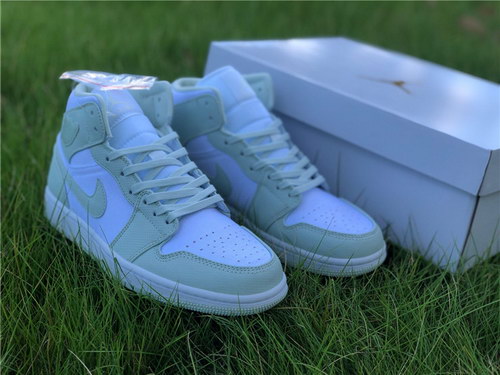 Air Jordan 1 Mid-046