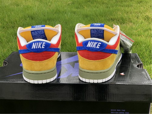 Nike SB Dunk Low Puff N Stuff