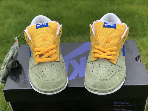 Nike SB Dunk Low Puff N Stuff