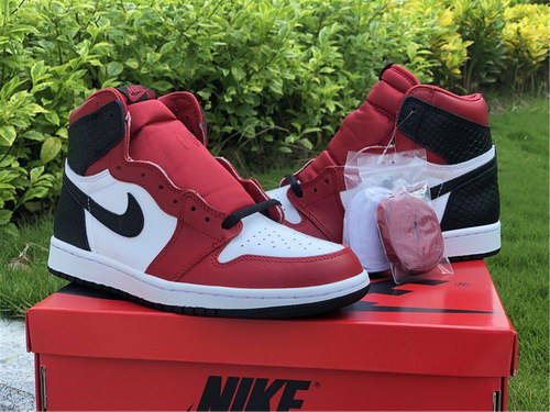 Air Jordan 1 High OG WMNS Satin Snake