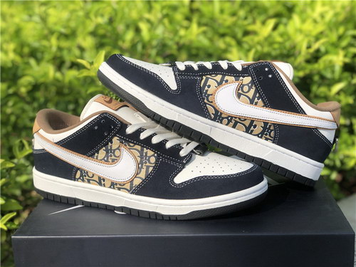 D*or x nike dunk low-002