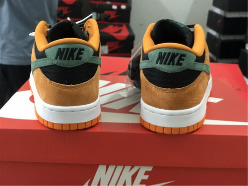 Nike Dunk Low SP “Ceramic”