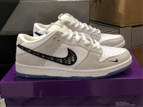 D*or x nike dunk low-001