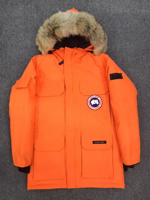 Can*a Go*e coat-181