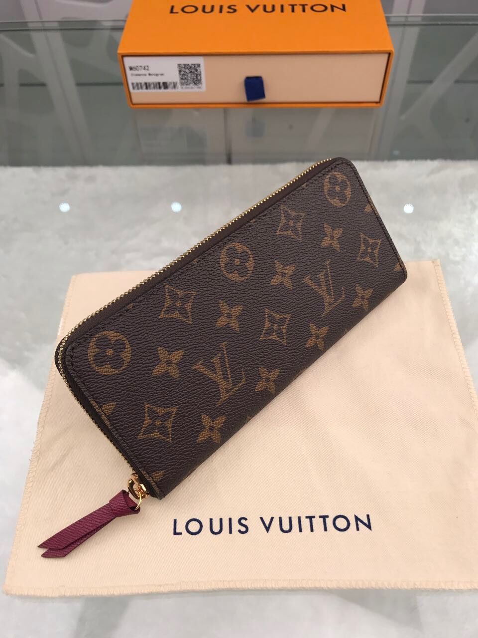 LV Wallets AAA(Women)-023