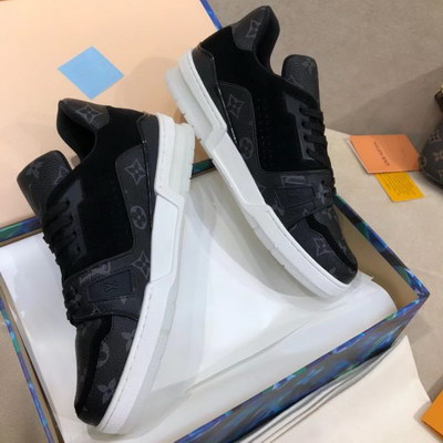 LV Shoes(AAAA)-717