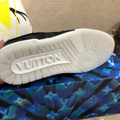 LV Shoes(AAAA)-717