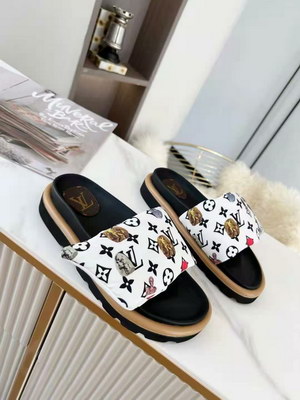 LV Slippers(AAA)-068