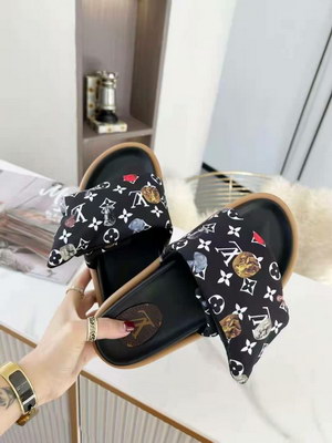 LV Slippers(AAA)-070