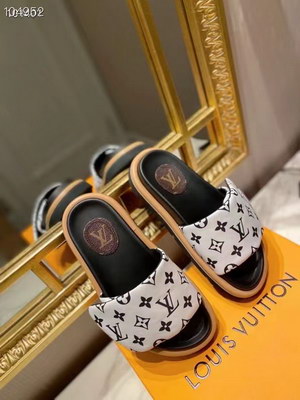 LV Slippers Women(AAA)-023
