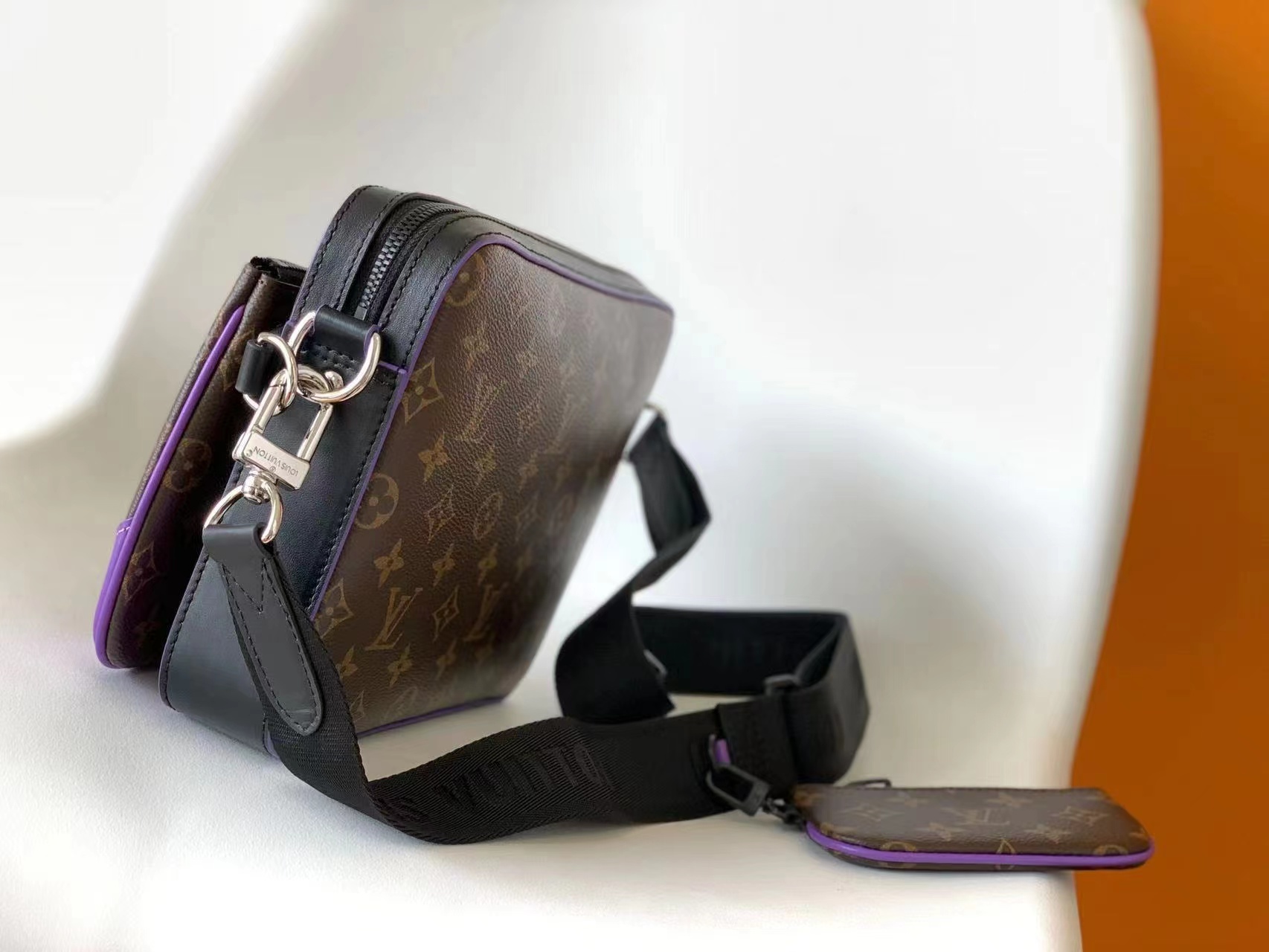 LV Handbags AAAA(Women)-139