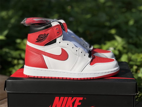 Air Jordan 1 High OG “Heritage”