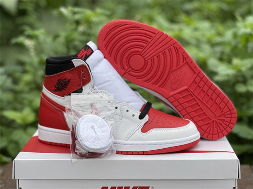 Air Jordan 1 High OG “Heritage”