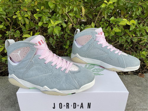 Air Jordan 7 Hare 2