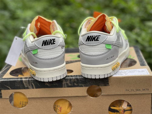 Off-White x Futura x Nike Dunk-091